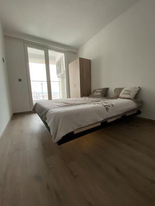 Cevahir Sky City Apartment With Spa, Pool & Fitness Included Skopje Buitenkant foto