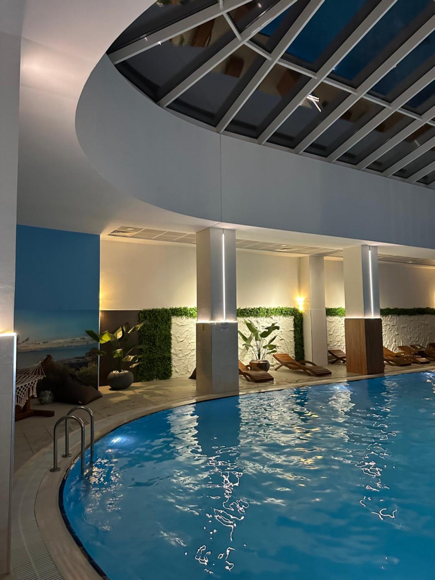 Cevahir Sky City Apartment With Spa, Pool & Fitness Included Skopje Buitenkant foto