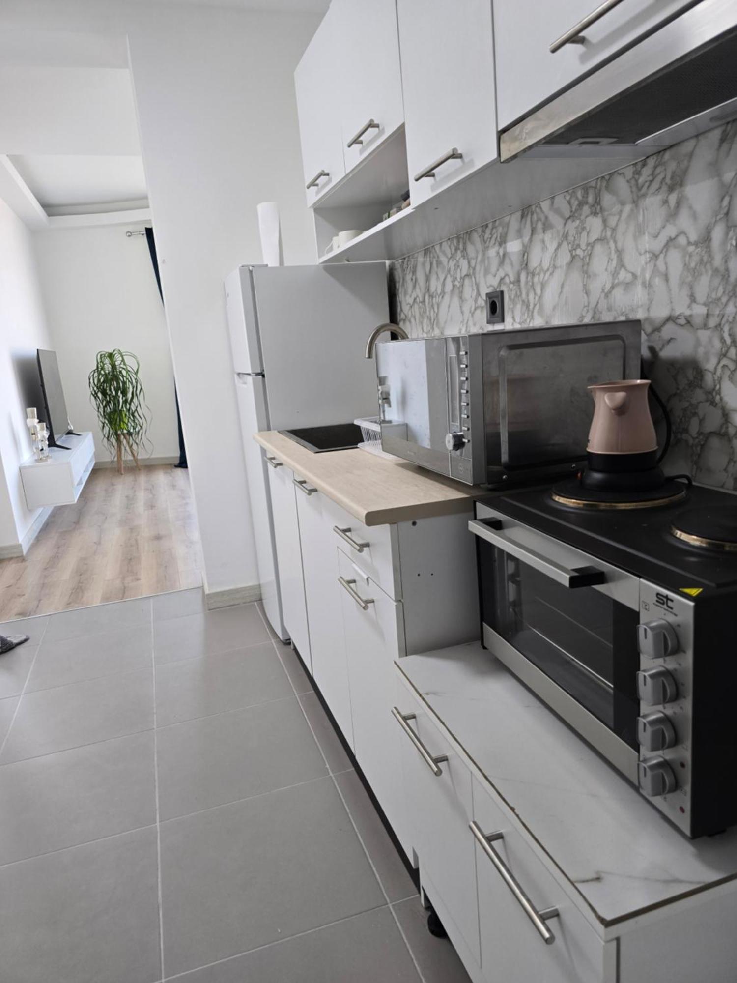 Cevahir Sky City Apartment With Spa, Pool & Fitness Included Skopje Buitenkant foto