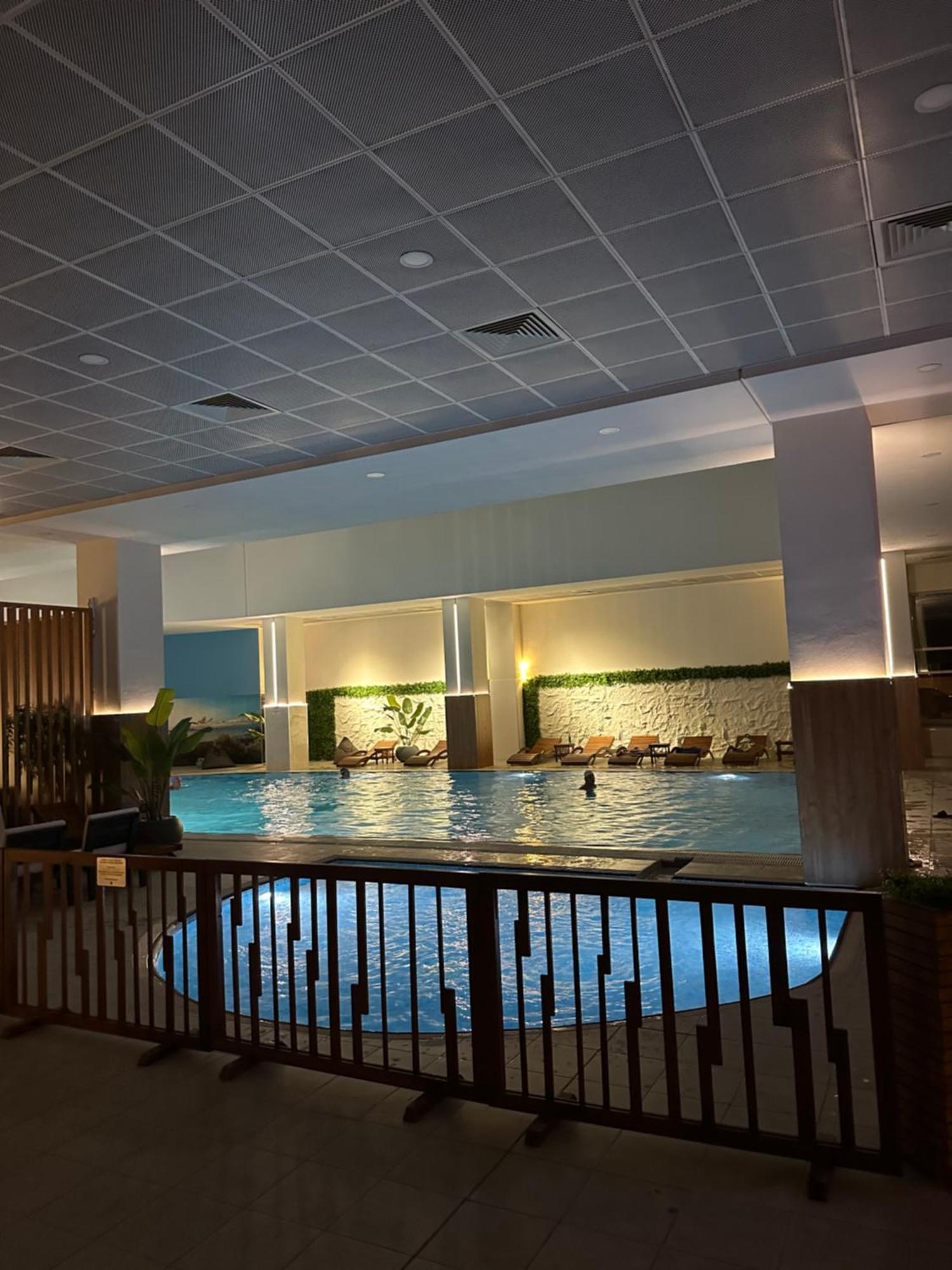 Cevahir Sky City Apartment With Spa, Pool & Fitness Included Skopje Buitenkant foto