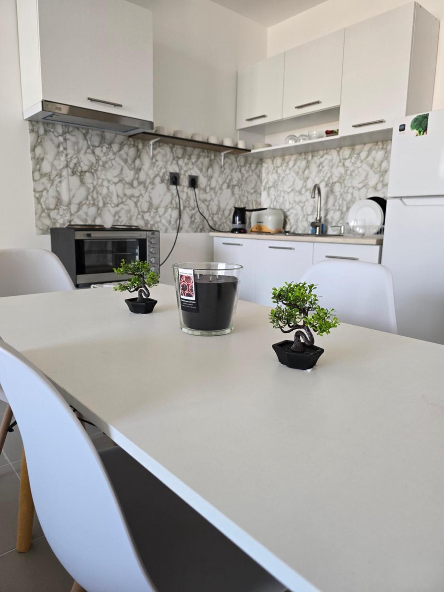 Cevahir Sky City Apartment With Spa, Pool & Fitness Included Skopje Buitenkant foto